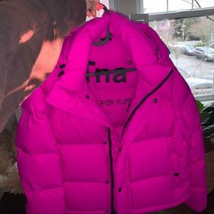 Hot Pink Aritzia Superpuff